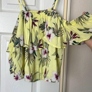 HOLLISTER YELLOW TOP